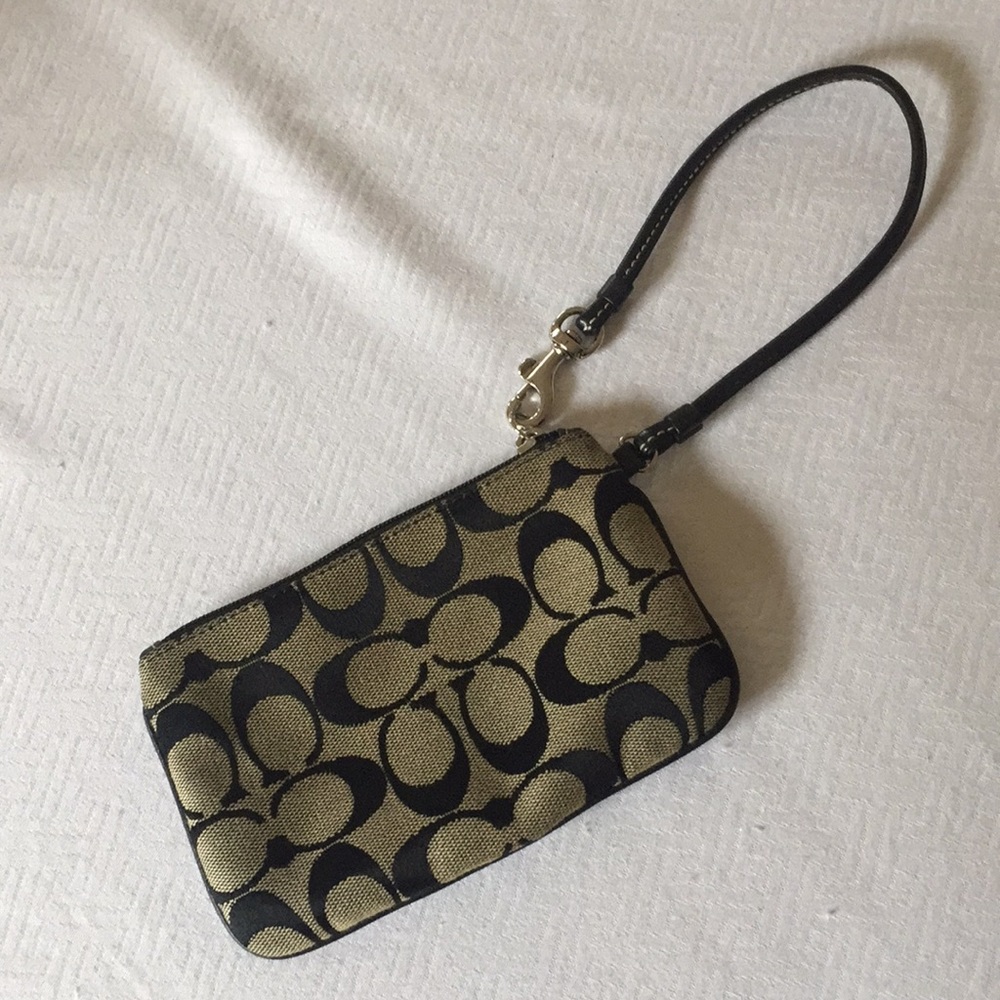 Authentic Coach Wristlet